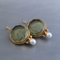 Klassieke Retro-Oorbellen met Groene Stenen en Parels